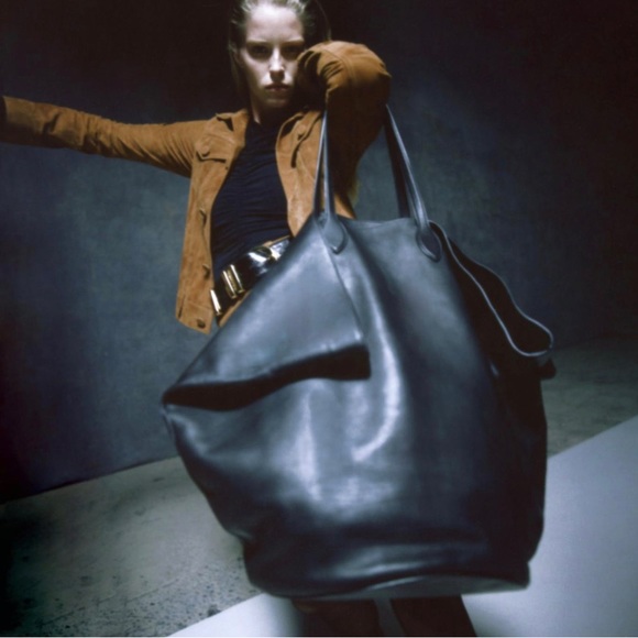 🛑SOLD!🛑 KHAITE Osa Tote LARGE Black Leather - Picture 4 of 13